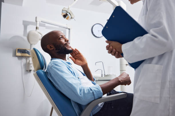 Best Emergency Tooth Extraction in Herricks, NY